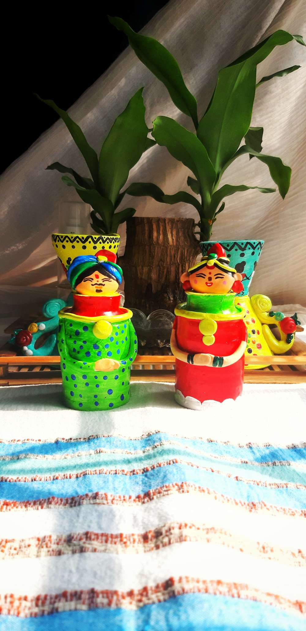 Earthen dolls