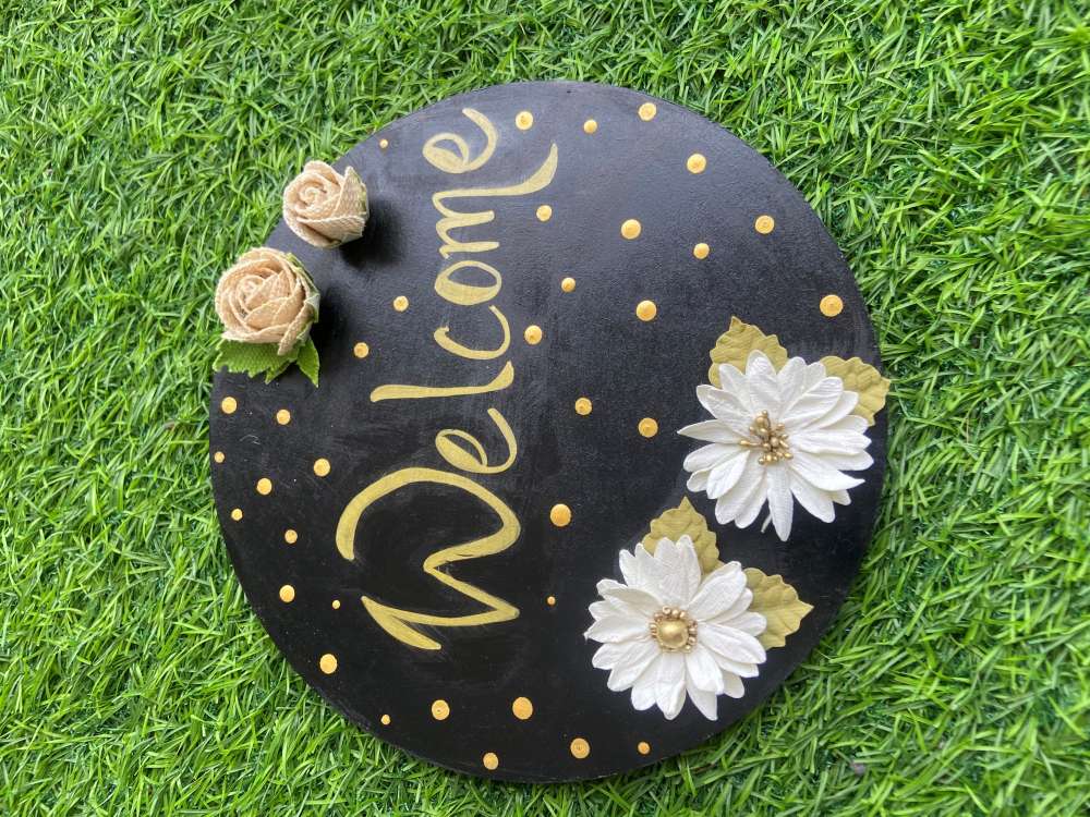 Wall hanging welcome