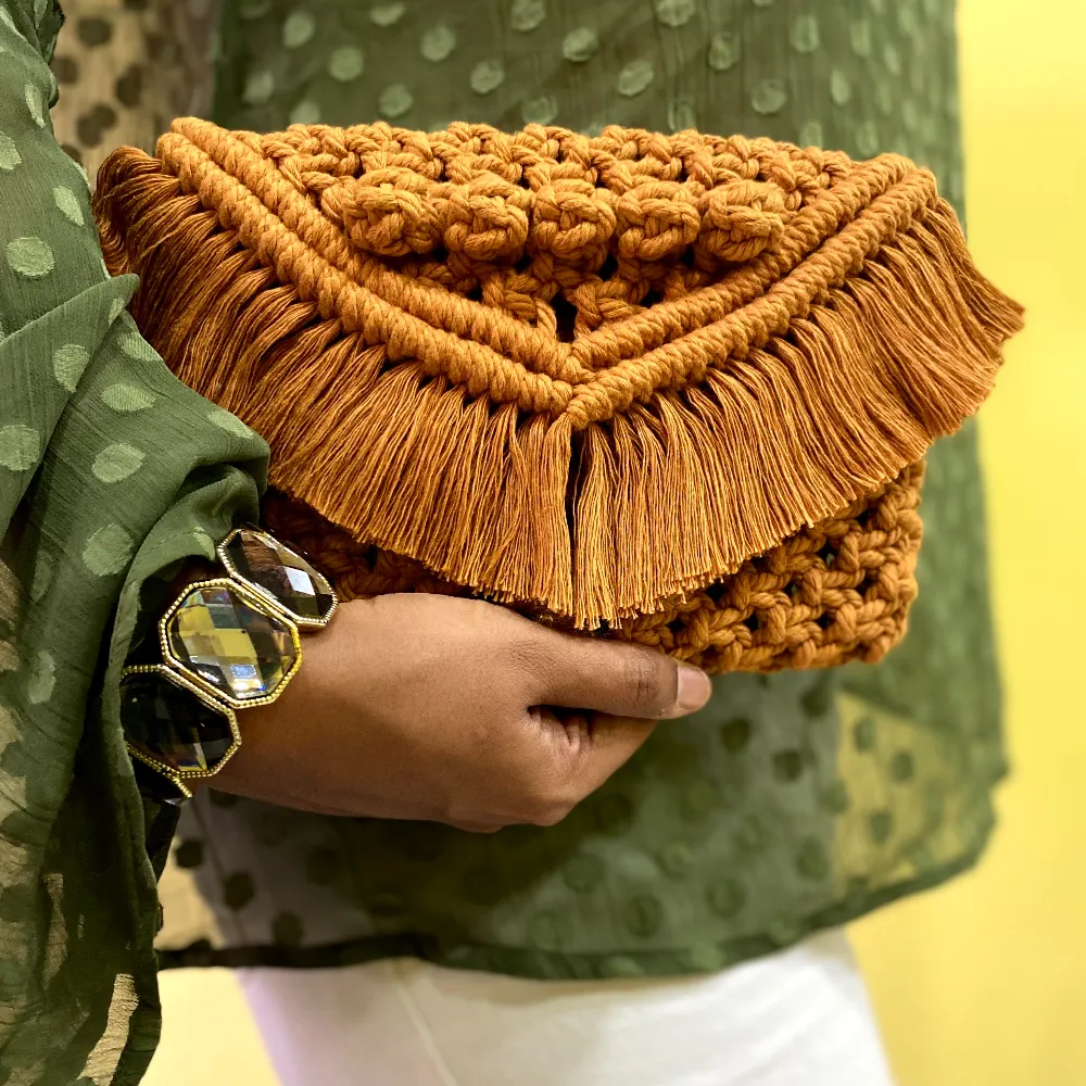 5 Roses Sling Bag Knotmuch