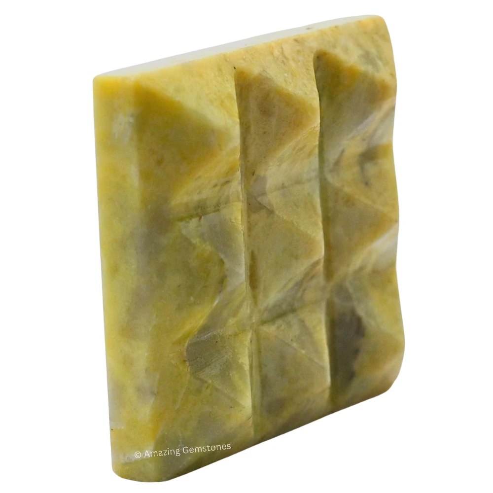 Serpentine 9 Pyramid Plate