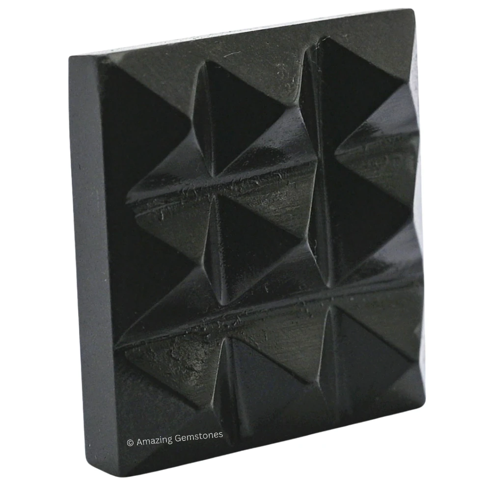 Black Agate 9 Pyramid Plate