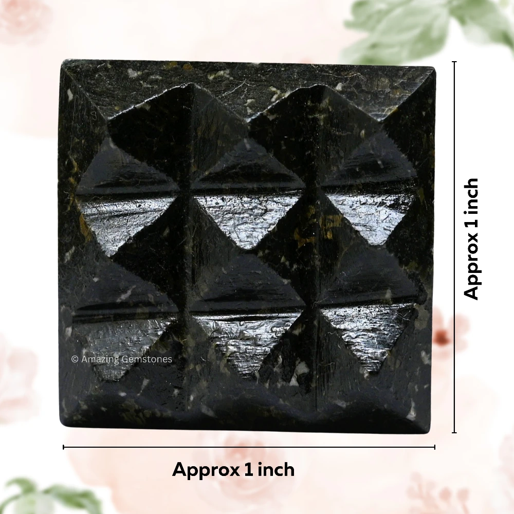 Nuummite 9 Pyramid Plate